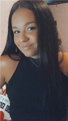 Soy maestra de educación infantil, tengo 27 años, ofrezco clases particulares para niños