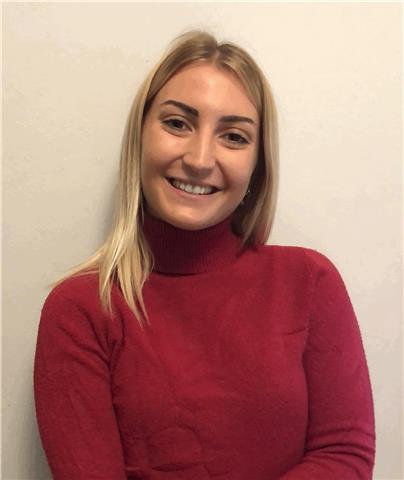 Studentessa offre ripetizioni di inglese dal livello base al livello avanzato