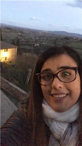Insegnate di italiano per bambini e adolescenti. Diplomata al liceo socio psico pedagogico e attualmente iscritta all’università di Firenze in Scienze dei servizi giuridici. Cercherò di aiutarvi nell’acquisire un metodo di studio più adatto a voi