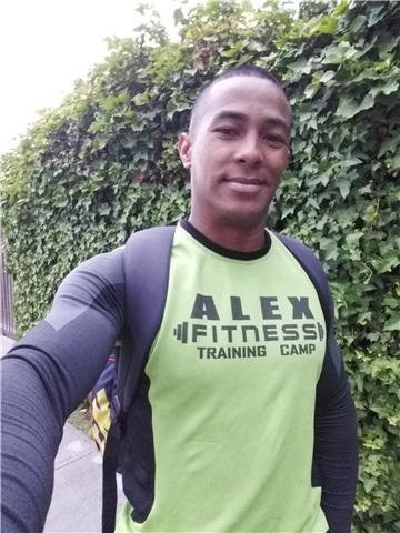 Entrenamientos fitness grupales y particulares