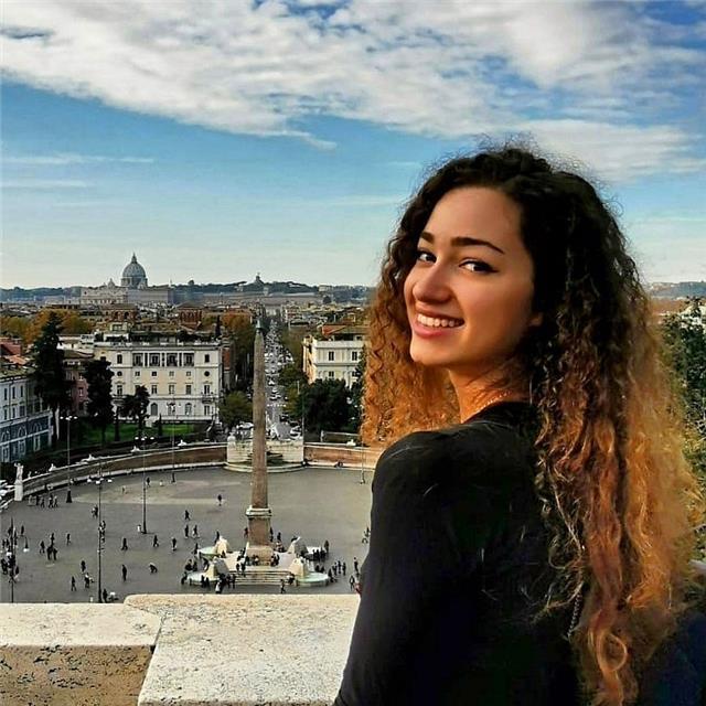 Laureata in Lingue Moderne offre lezioni private di lingua inglese per tutti i livelli