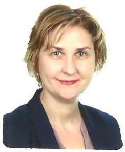 Diplomada en ciencias empresariales