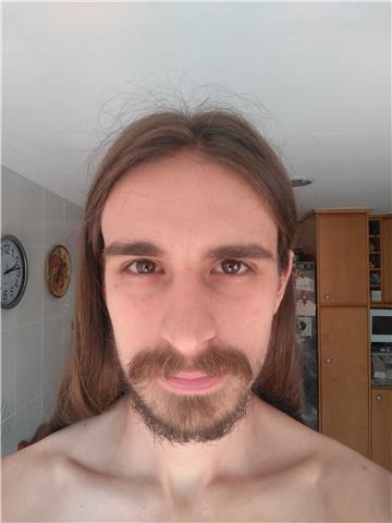 No soy docente pero tengo la carrera de psicología, el b2 de inglés y el c1 de valencià