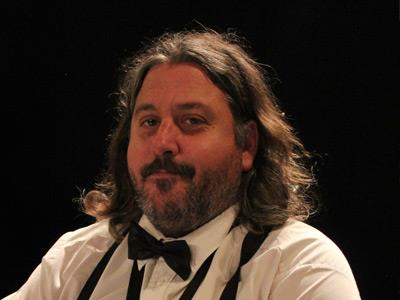 Profesor de música multiinstrumentista