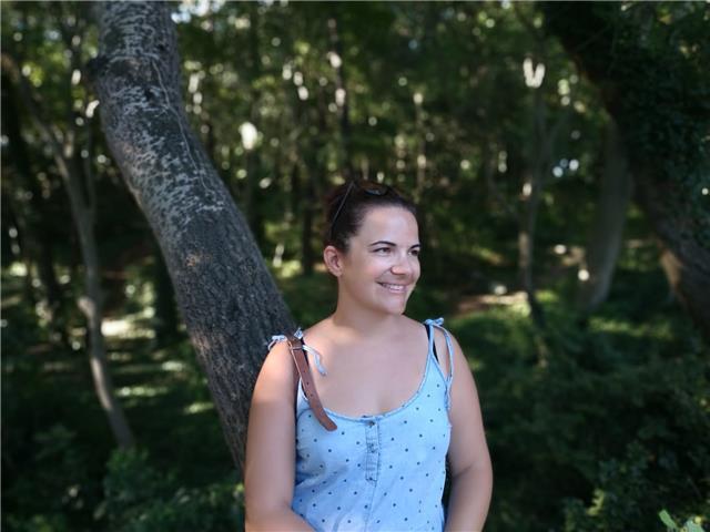 Clases de apoyo para primaria y eso. titulada en magisterio ed. primaria. más de diez años de experiencia con clases particulares. me puedo desplazar