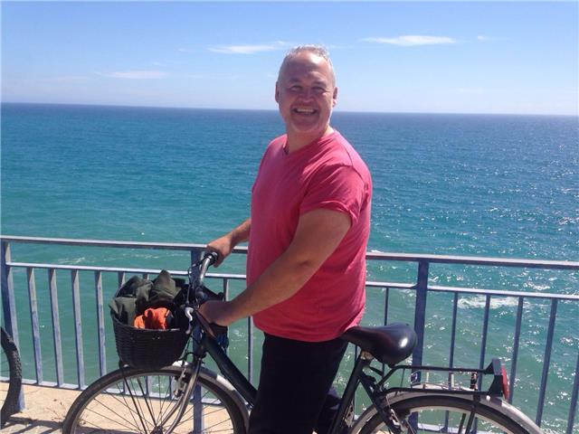 Clases de inglés con conversaciónes y arte y artesania (dibujar y pintar) en inglés