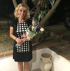 Insegnante di italiano, storia, geografia, latino e greco offre supporto nello studio pomeridiano a ragazzi di ogni ordine e grado