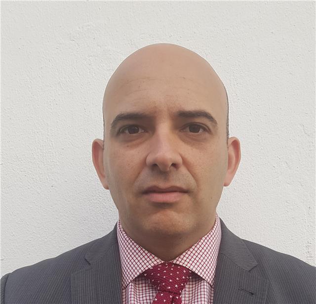 Tecnico especialista en delineacion se ofrece para dar clases de dibujo tecnico en sevilla