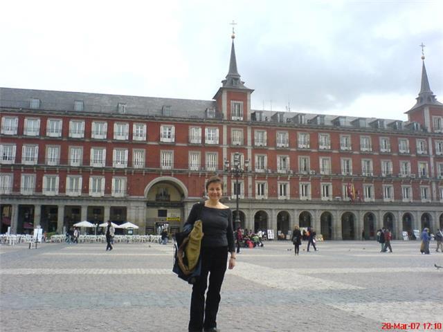 Profesora nativa de griego moderno. por internet, clases online clases online