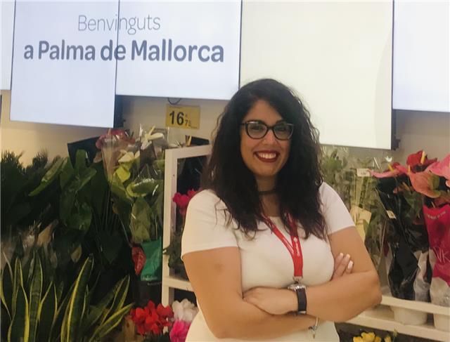 Profesora latín, griego y literatura antigua