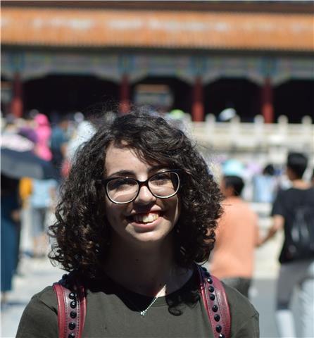 Laureata magistrale in Interpretariato e Traduzione impartisce lezioni di cinese mandarino per principianti, scuole, università