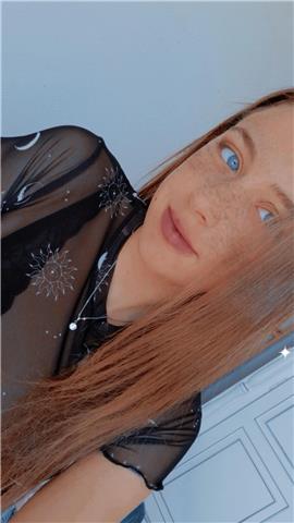 Profesora de matemáticas basicas, estudiando de finanzas y contabilidad, se ofrece para dar clases en málaga