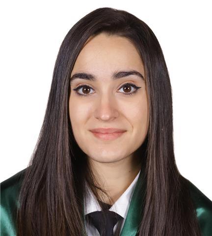 Profesora de música que imparte clases de lenguaje musical, iniciación musical, violín o saxofón. clases hasta alumnos de 13-14 años, o personas adultas que quieran iniciarse en el mundo de la música