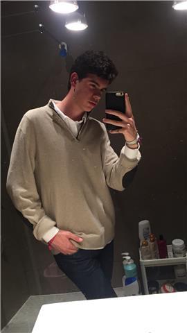 Hola! soy jesús y doy clases particulares a niños/as en primaria o 1/2 eso de cualquier asignatura para refuerzo académico durante el verano