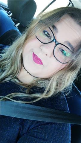 Doy clases de matemáticas, física y química, inglés, etc. a nivel primaria y secundaria