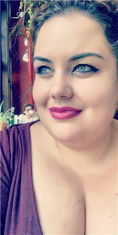 Licenciada en quimica. imparte clases a nivel bachiller, univerisitario, etc