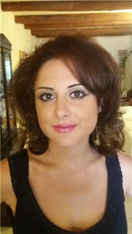 Laureata in lingue e culture straniere impartisco ripetizioni di materie umanistiche (anche latino)