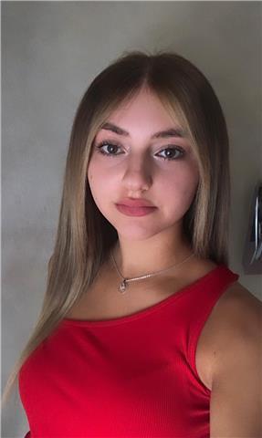 Studentessa del liceo linguistico offre ripetizioni di inglese