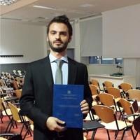 Insegno spagnolo, sia scritto che orale.

Il mio corso è adatto soprattutto a chi vuole migliorare la conversazione

Ho lavorato in Spagna un anno nell'ambito della comunicazione