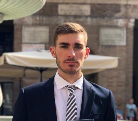 Studente laureato in lingue