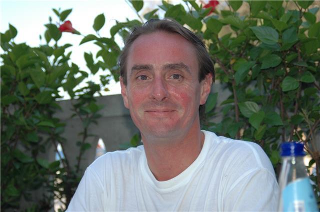 Doy clases de guitarra .seis dos nueve uno nueve seis uno tres uno.tambien telematicas!