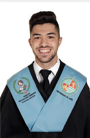 Soy maestro de educación primaria y he estudiando en una universidad francesa en amiens, dispongo del título de b2 de francés y numerosa base para impartir clases