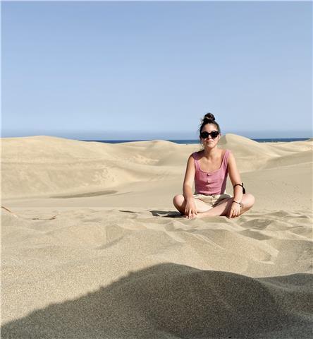 Economista y auditora de cuentas ofrezco clases de matemáticas, contabilidad y materias relacionadas, para alumnos de eso, bachillerato y grado