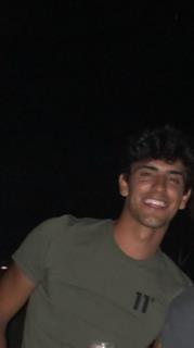 Imparto clases de ingles de manera presencial y online para ayudaros en todo lo posible!