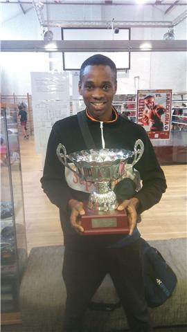 Doy clases de boxeo personales, ya sean individuales o grupos reducidos(4 personas)