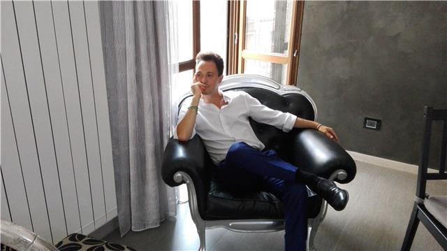 Laureato in giurisprudenza