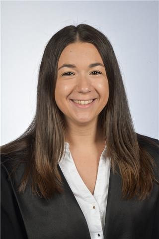 Profesora de ingeniería química ofrece clases de química particulares