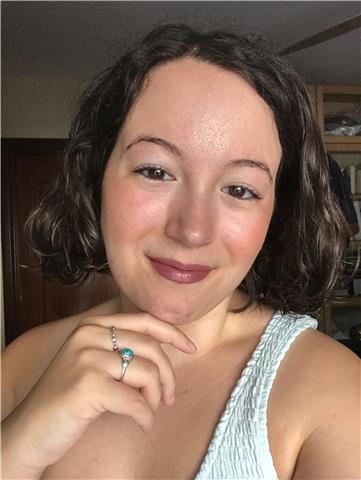 Profesora de inglés con formación en el extranjero ofrece clases de inglés para niños de primaria y eso en almería capital