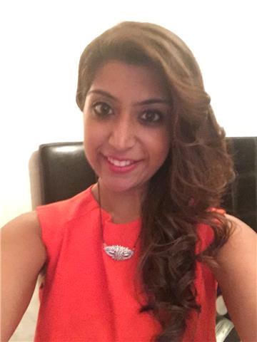 I give english classes for adults and students