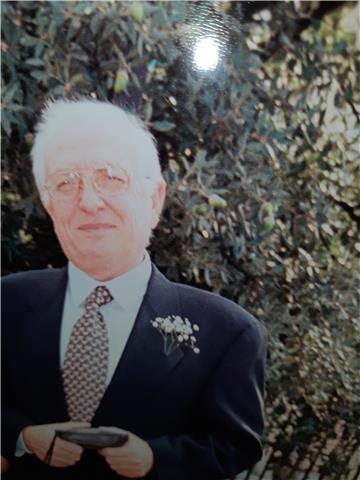 Insegnamento di elettrononica per studenti universitari (politecnico) e itis