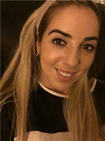 Me ofrezco a realizar mi profesión de logopedia en rincón de la victoria y alrededores. tengo experiencia tanto en población adulta como infantil