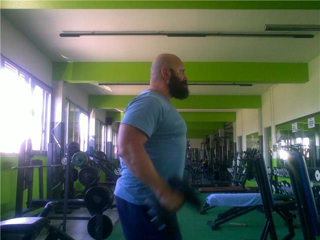 Insegnante di fitness con esperienza pluriennale si offre per lezioni private ed anche di gruppo!