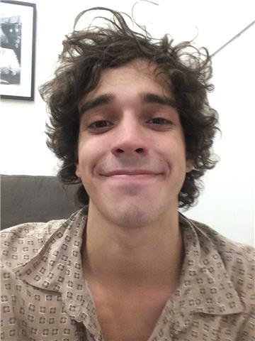 Doy clases de guitarra y bajo