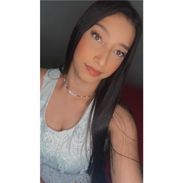 normalista superior, con 3 años brindando conocimientos a niños