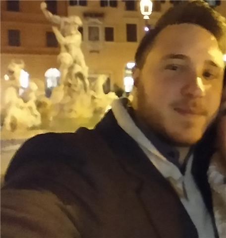 Laureando in Astrofisica presso La Sapienza