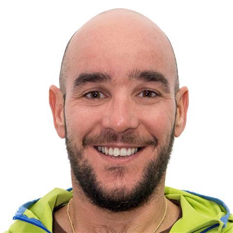 Doy clases particulares para el aprendizaje de francés y clases de mejora de condición física y deportiva