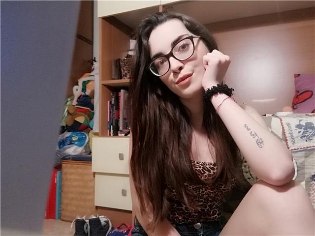 Studentessa universitaria offre ripetizioni di lingua spagnola per ragazzi delle scuole medie e superiori