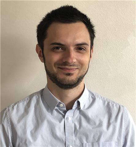Insegnante di Russo con 7 anni di studio della lingua ed esperienze lavorative come insegnante di italiano in Russia ed Ucraina, offresi per lezioni di russo da zero o per studenti di scuole superiori o universitari