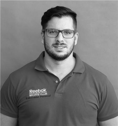 Ofrezco servicios de entrenamiento personal a domicilio, en centros deportivos y on-line