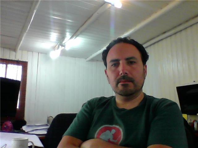 Profesor titulado Inglés y Español, con experiencia en educación primaria y secundaria