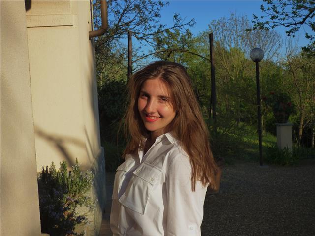 Studentessa di architettura e archeologia offre ripetizioni ed aiuto compiti a bambini delle elementari e medie