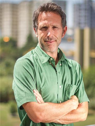 Actualmente soy docente de la universidad de belgrano en argentina, hace 4 años que doy clases en dicha universidad