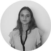 profesora: mates , química, inglés de la rama de ciencias
