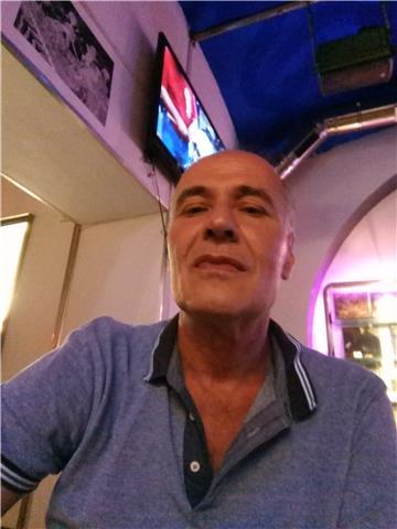 Insegnante Fisica e Lab. Fisica per il biennio cerca lavoro on line con scuola