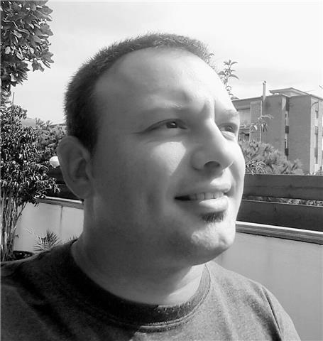 Clases de matemáticas y física. soy ingeniero en telecomunicaciones enamorado de los números