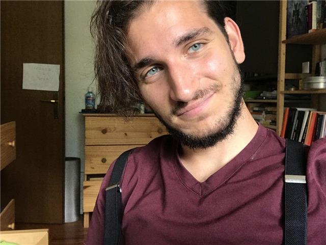 Studente di ingegneria offre ripetizioni di fisica e matematica